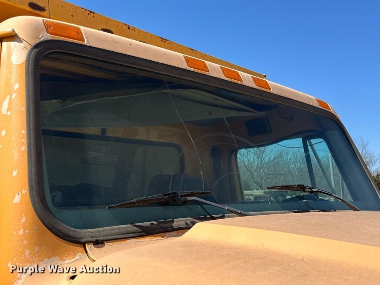 image for item EK0544 1997 International 4900  dump truck