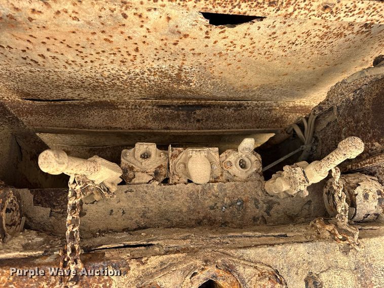 image for item EK0544 1997 International 4900  dump truck