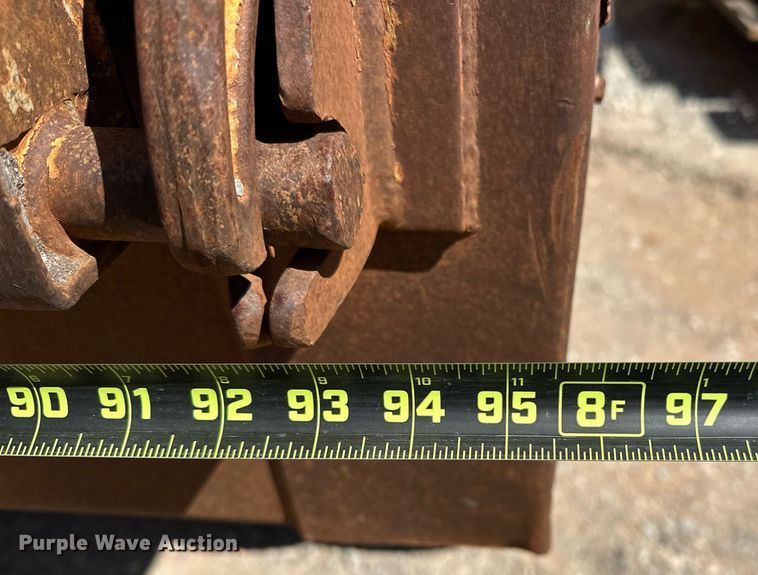 image for item EK0544 1997 International 4900  dump truck