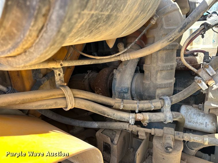 image for item EK0544 1997 International 4900  dump truck