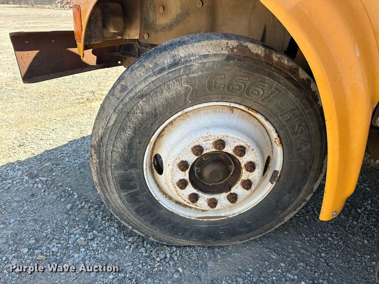 image for item EK0544 1997 International 4900  dump truck