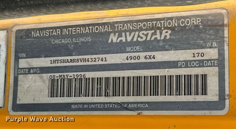 image for item EK0544 1997 International 4900  dump truck