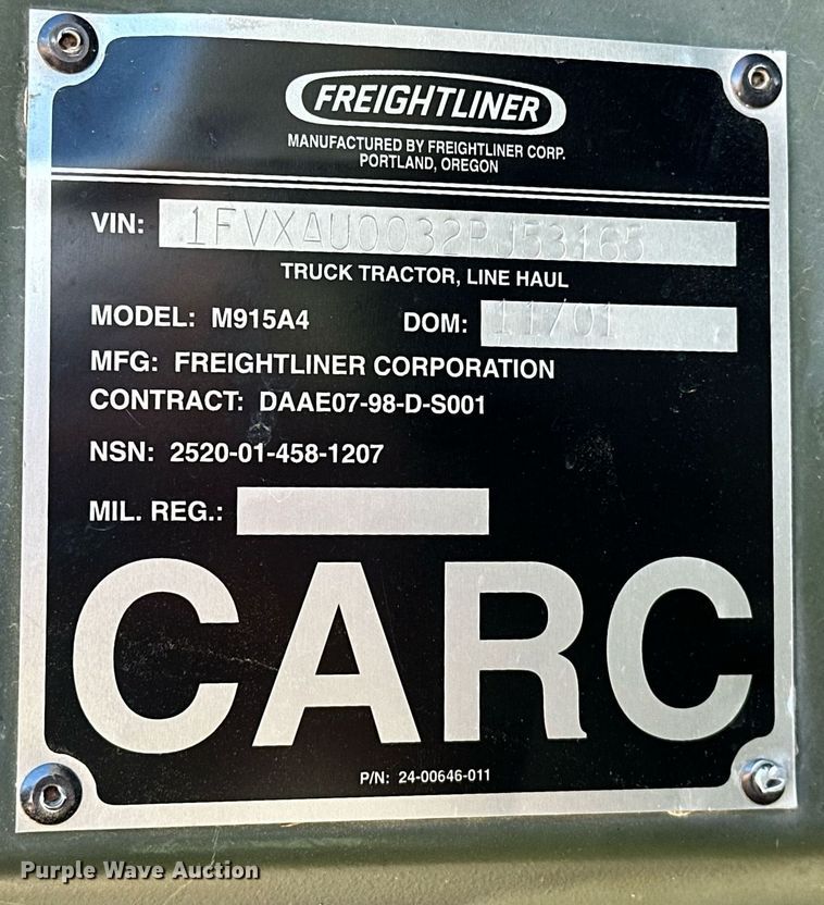 image for item EK0545 2001 Freightliner FLD 120 glider kit semi truck