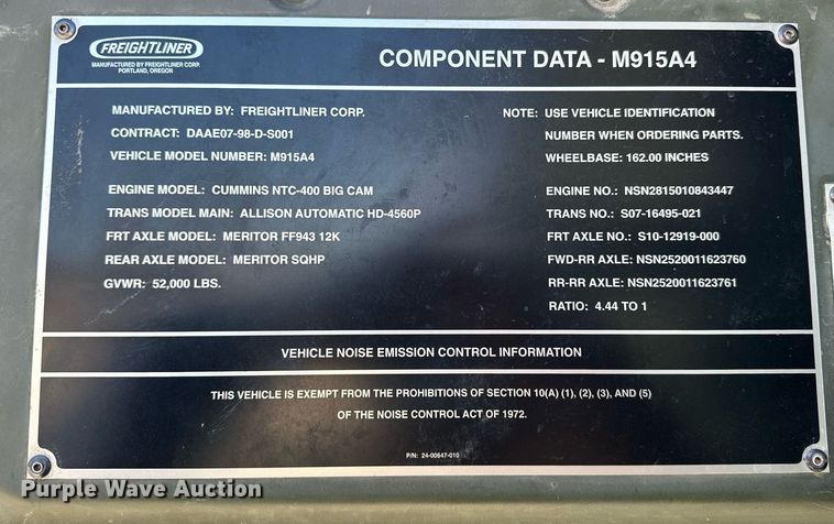 image for item EK0545 2001 Freightliner FLD 120 glider kit semi truck