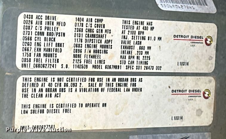 image for item EK0546 2000 Freightliner FLD 120 semi truck