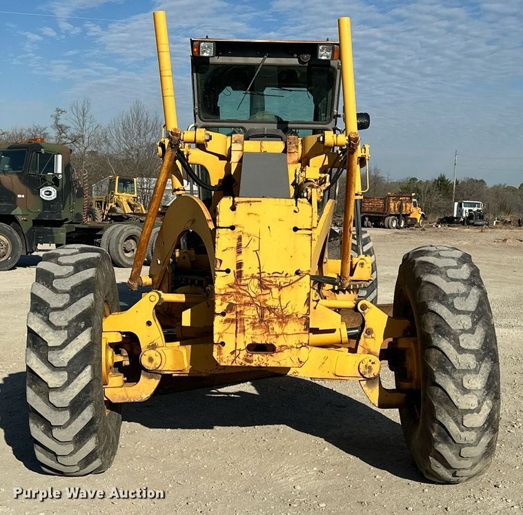 image for item EK0547 2005 Volvo G720B motor grader