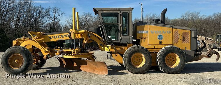 image for item EK0547 2005 Volvo G720B motor grader