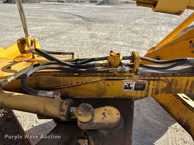 image for item EK0547 2005 Volvo G720B motor grader