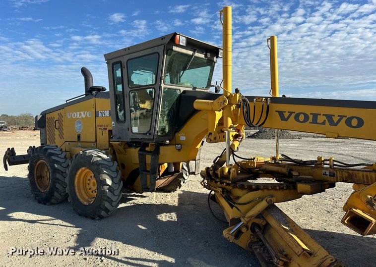 image for item EK0547 2005 Volvo G720B motor grader