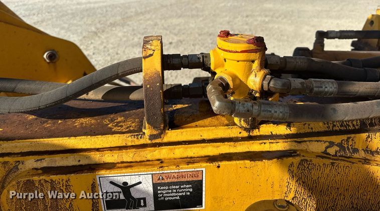 image for item EK0547 2005 Volvo G720B motor grader