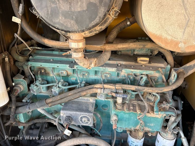 image for item EK0547 2005 Volvo G720B motor grader