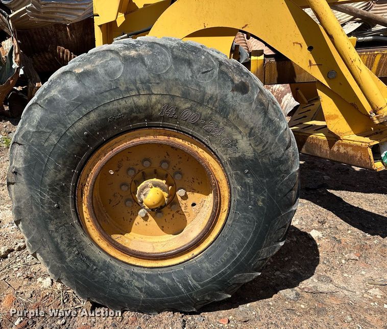 image for item EK0547 2005 Volvo G720B motor grader