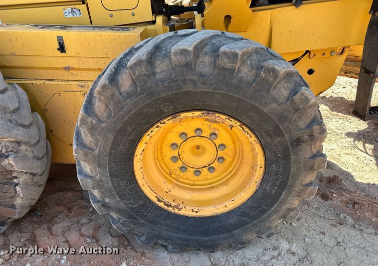 image for item EK0547 2005 Volvo G720B motor grader