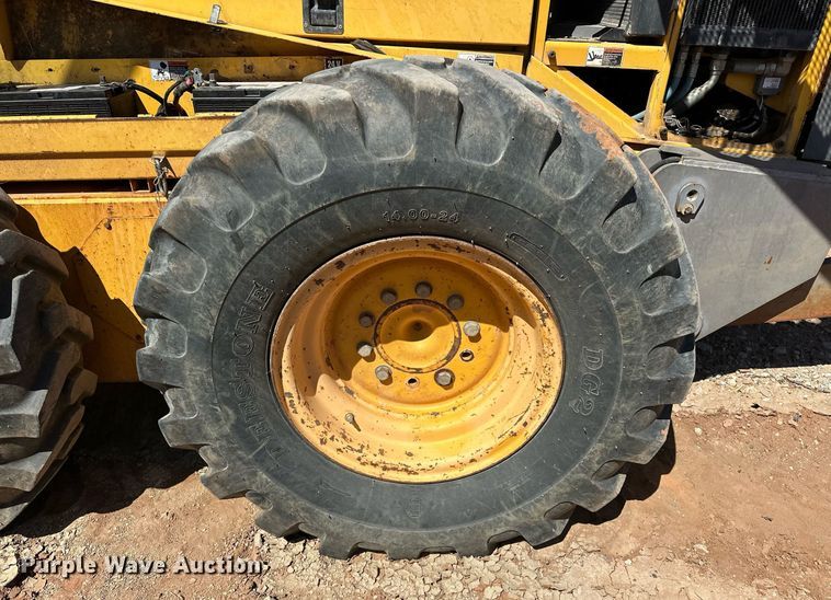 image for item EK0547 2005 Volvo G720B motor grader