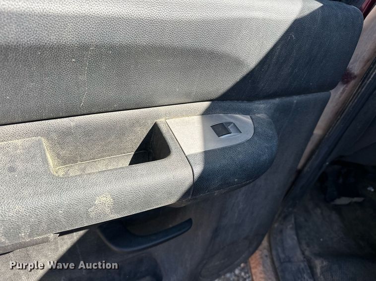 image for item EK0549 2009 Chevrolet Silverado 1500 Crew Cab pickup truck