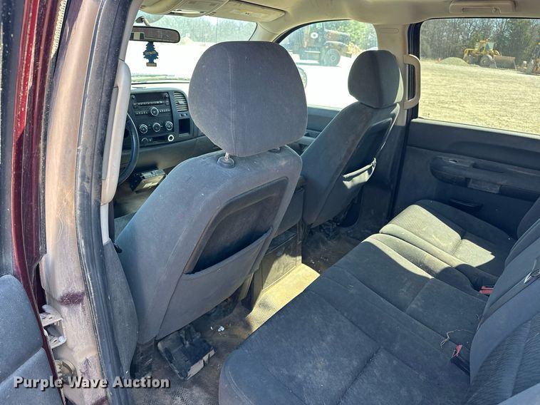 image for item EK0549 2009 Chevrolet Silverado 1500 Crew Cab pickup truck