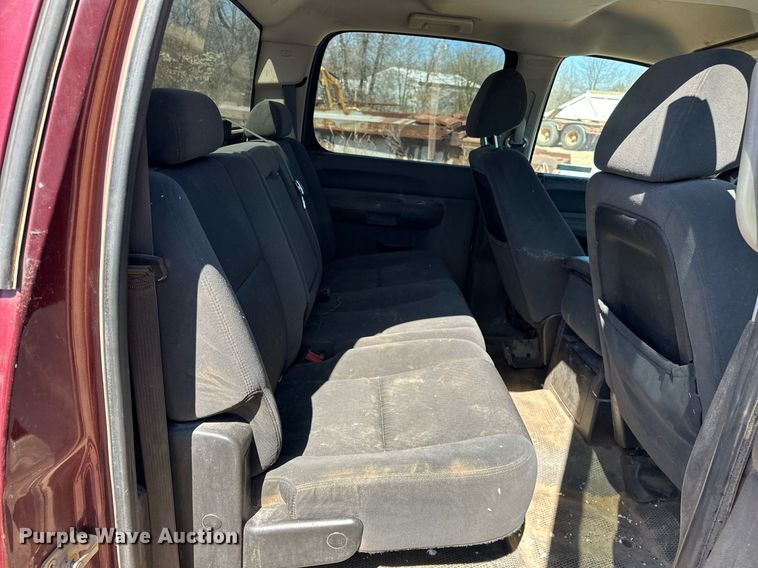 image for item EK0549 2009 Chevrolet Silverado 1500 Crew Cab pickup truck