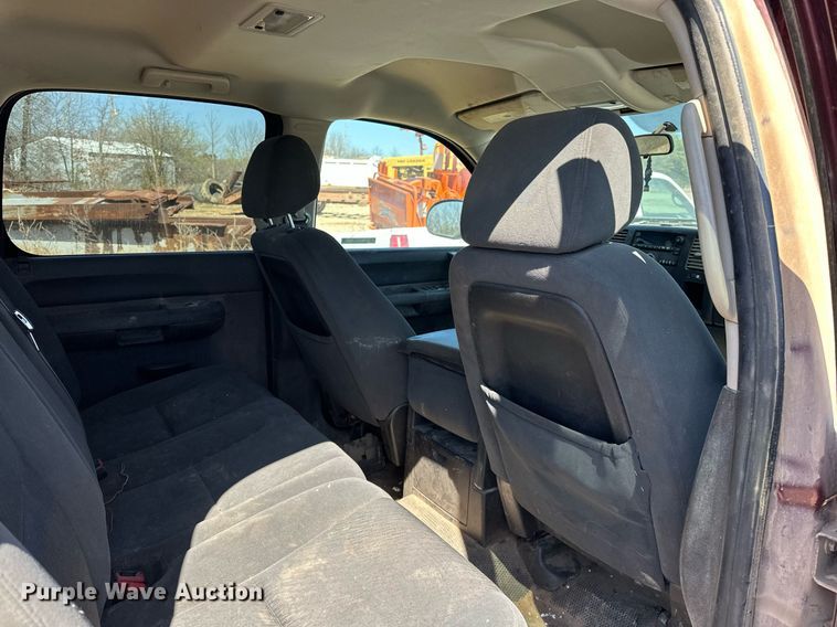 image for item EK0549 2009 Chevrolet Silverado 1500 Crew Cab pickup truck