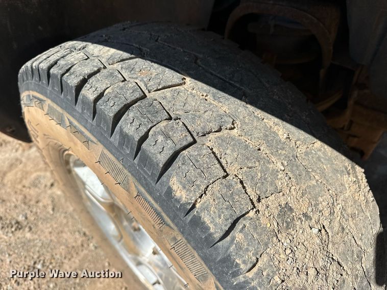 image for item EK0549 2009 Chevrolet Silverado 1500 Crew Cab pickup truck