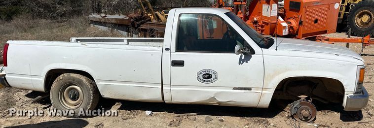 image for item EK0550 1998 Chevrolet C1500 pickup truck