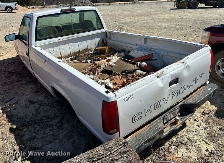 image for item EK0550 1998 Chevrolet C1500 pickup truck