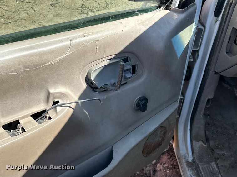 image for item EK0550 1998 Chevrolet C1500 pickup truck