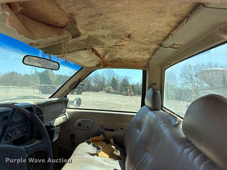 image for item EK0550 1998 Chevrolet C1500 pickup truck