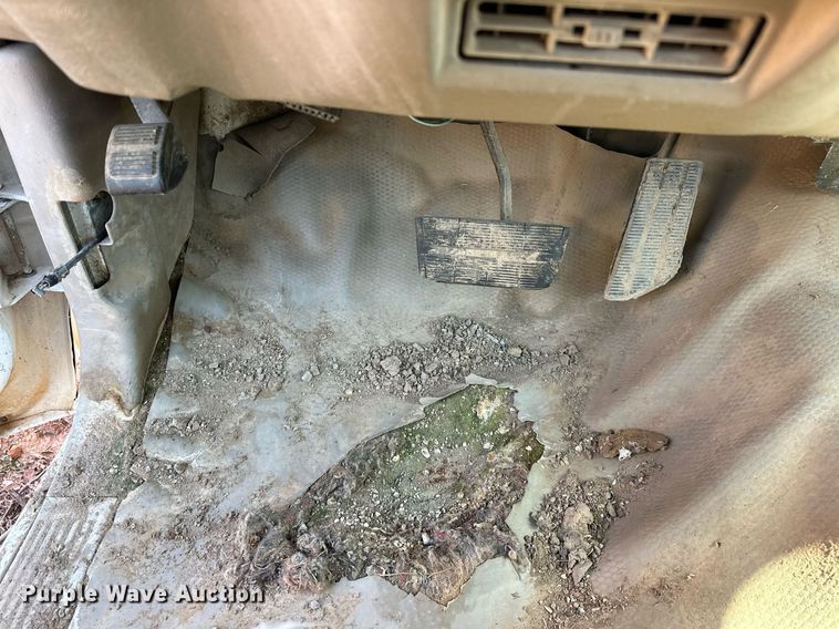 image for item EK0550 1998 Chevrolet C1500 pickup truck