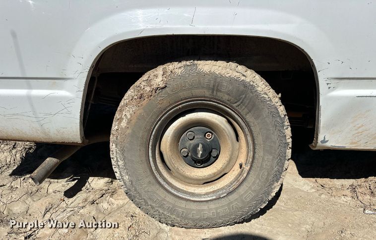 image for item EK0550 1998 Chevrolet C1500 pickup truck