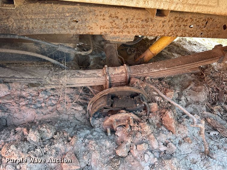 image for item EK0550 1998 Chevrolet C1500 pickup truck