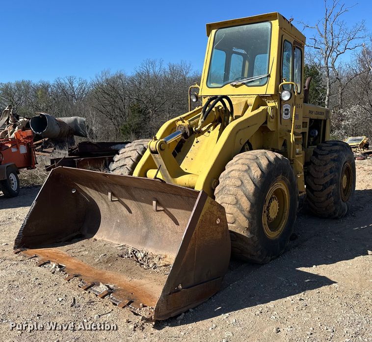 image for item EK0552 International  H65-C wheel loader