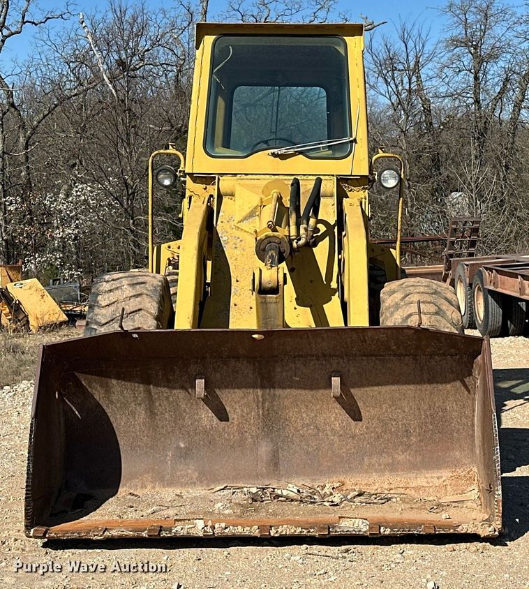 image for item EK0552 International  H65-C wheel loader