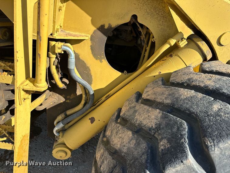 image for item EK0552 International  H65-C wheel loader