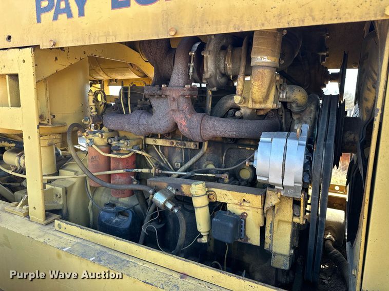 image for item EK0552 International  H65-C wheel loader