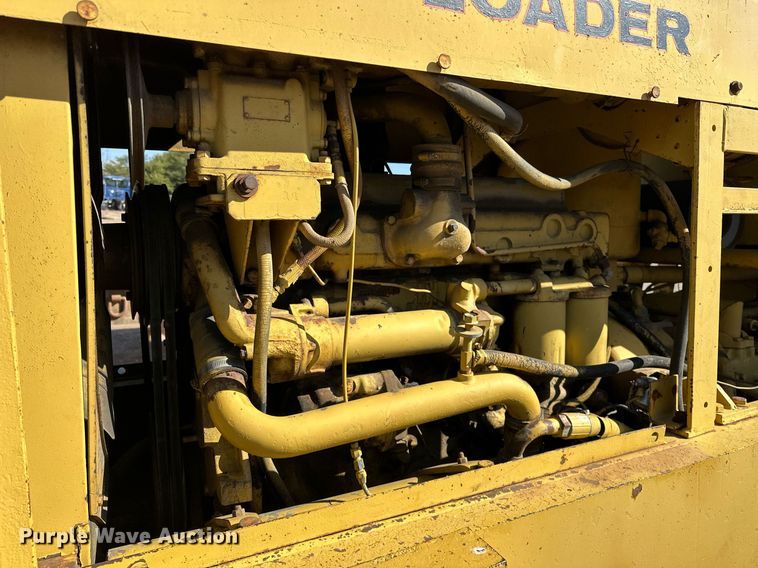 image for item EK0552 International  H65-C wheel loader