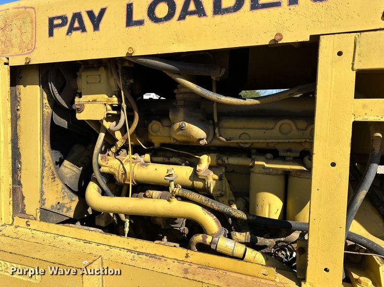 image for item EK0552 International  H65-C wheel loader