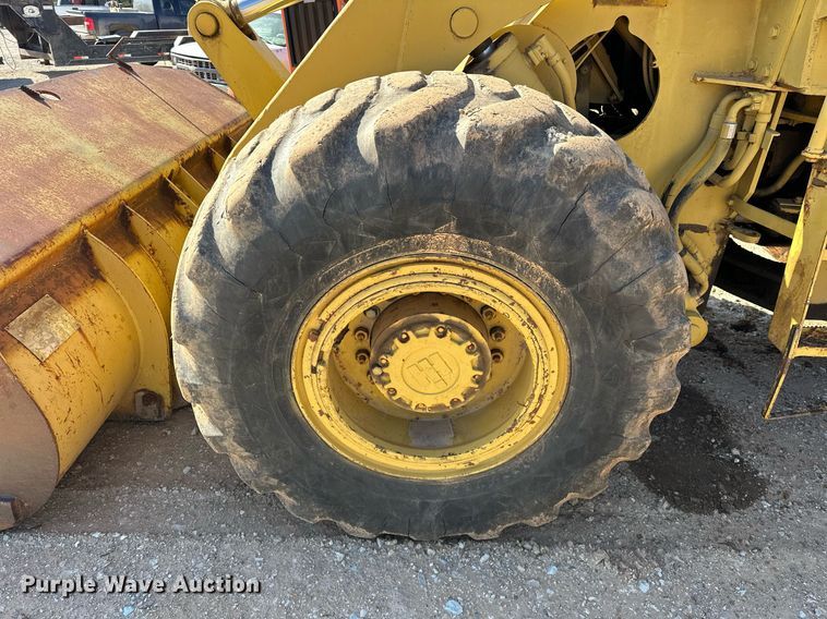 image for item EK0552 International  H65-C wheel loader