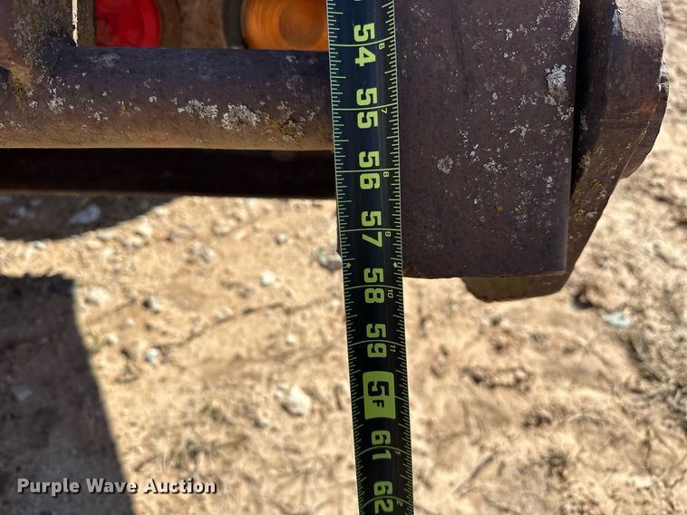 image for item EK0553 1981 Atoka 18DE Drop deck equipment trailer