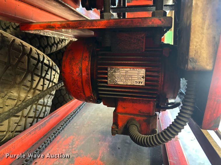 image for item EK0596 Atterton & Ellis LTD blade sharpener