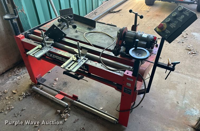 image for item EK0597 Atterton & Ellis LTD Express Dual reel blade sharpener