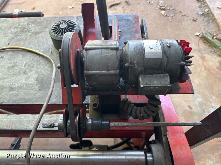 image for item EK0597 Atterton & Ellis LTD Express Dual reel blade sharpener