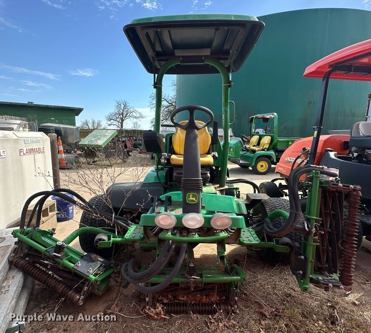 image for item EK0600 2018 John Deere 7700A reel mower