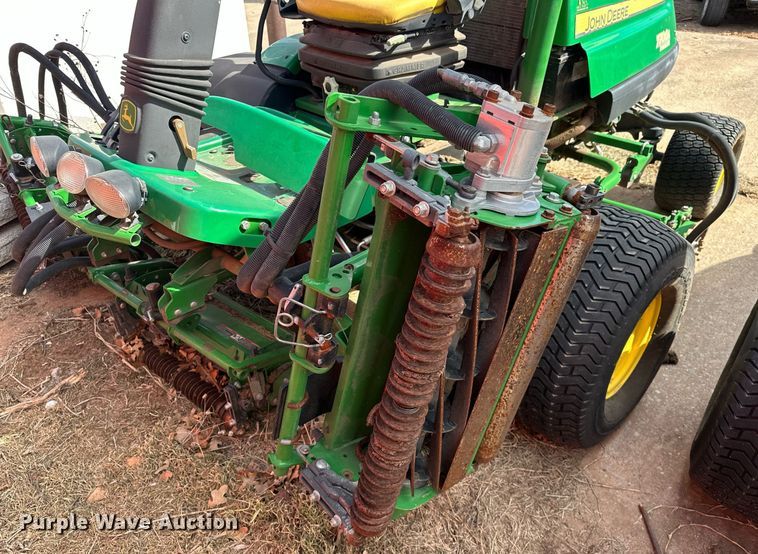 image for item EK0600 2018 John Deere 7700A reel mower