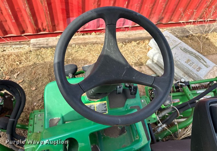 image for item EK0600 2018 John Deere 7700A reel mower