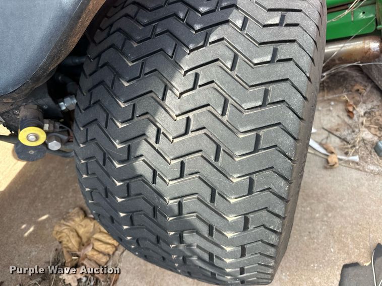 image for item EK0600 2018 John Deere 7700A reel mower