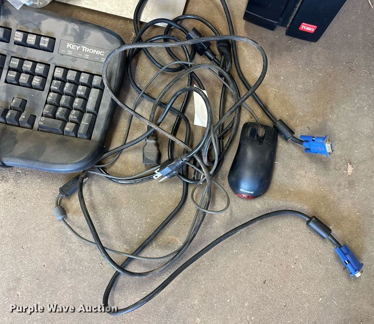 image for item EK0603 Toro desktop