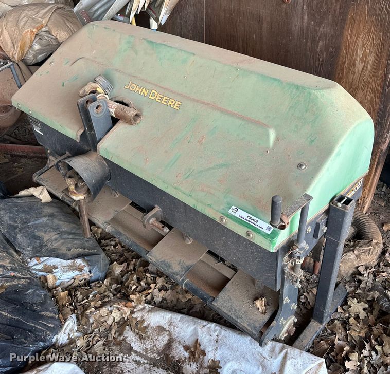 image for item EK0609 John Deere Aerocore 1500 aerator