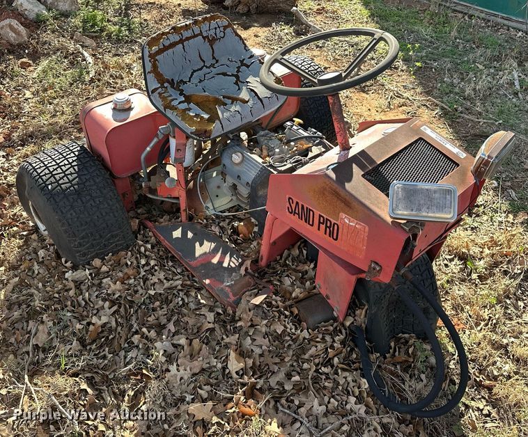 image for item EK0615 Toro Sand Pro 14 bunker rake