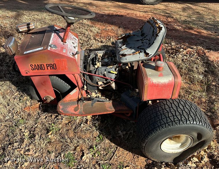 image for item EK0615 Toro Sand Pro 14 bunker rake