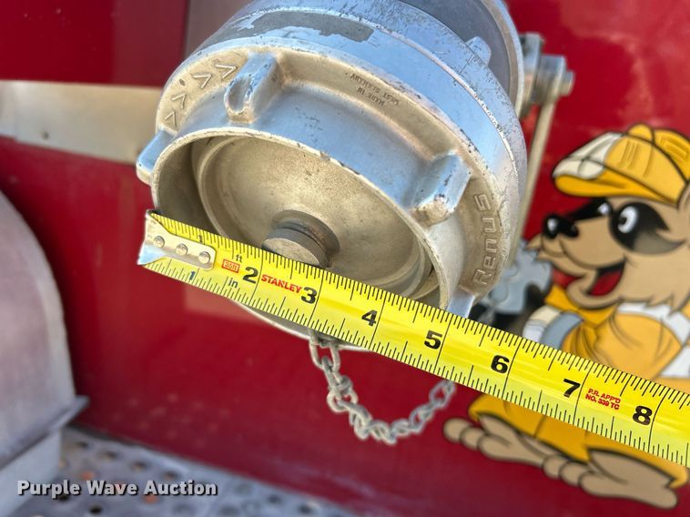 image for item EK2755 1989 Ford L8000 tank truck